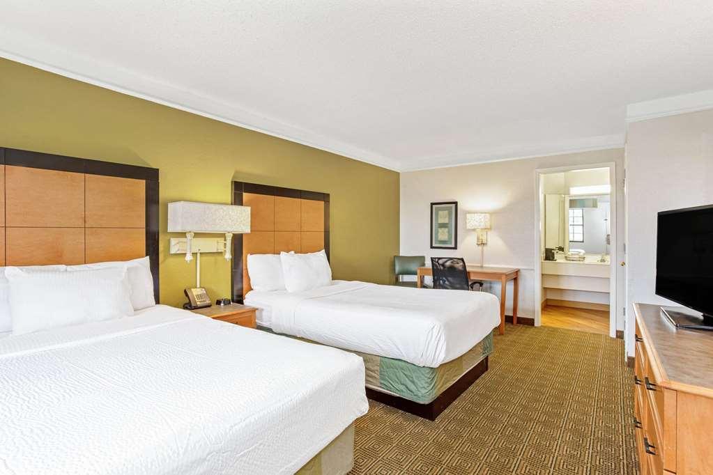 La Quinta Inn By Wyndham Orlando Airport West Oda fotoğraf